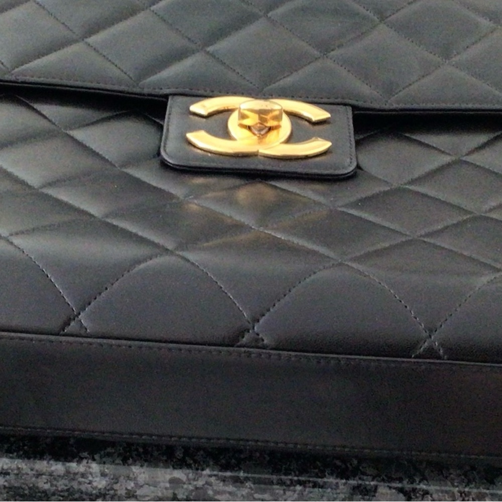 CHANEL Ultra Classic Large Black Quilted Lambskin Briefcase - Picture 6 of 9